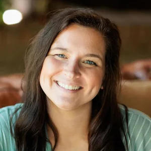 Sarah Wilson, EA